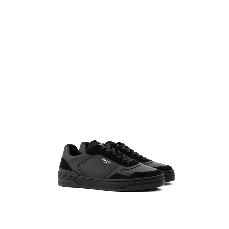 Barnsley Trainers Black