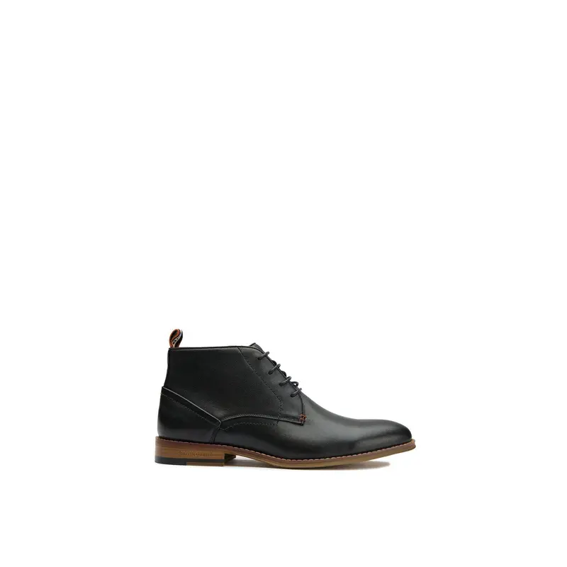 Byrd 2 Chukka Boots Black