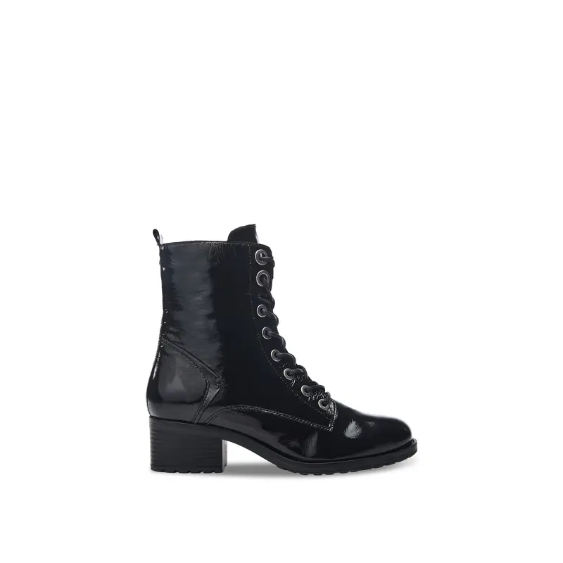 Bezzie Black Leather Boots
