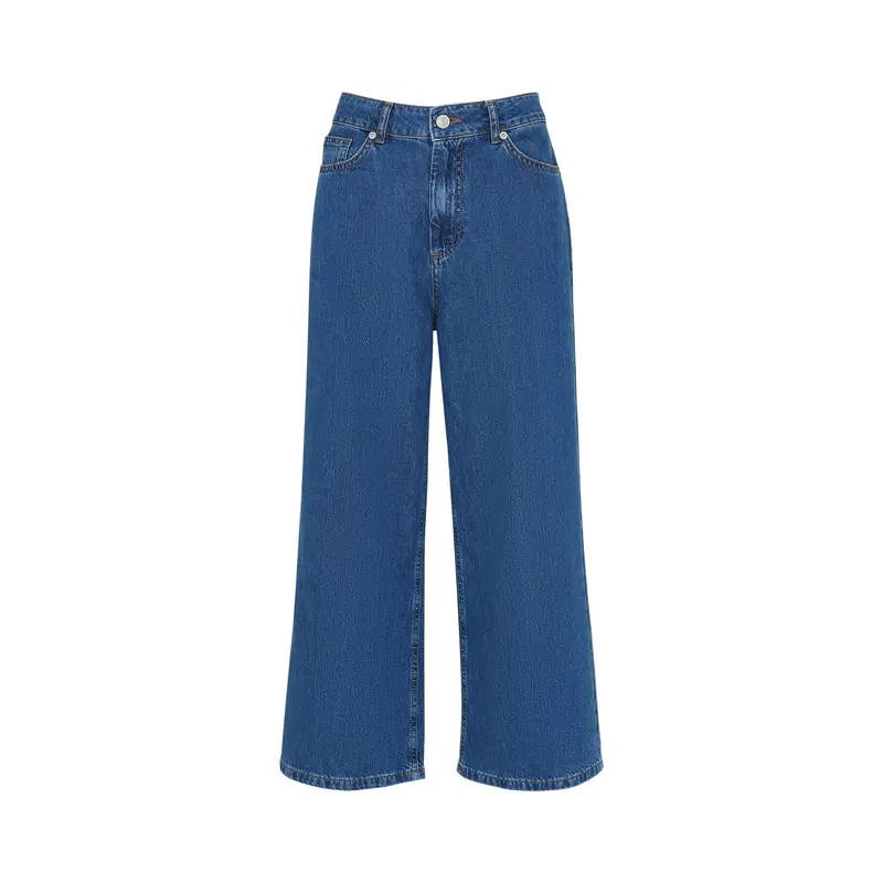 Wide Leg Cropped Jean