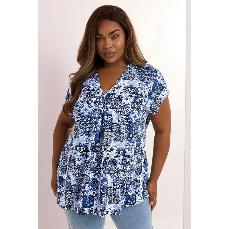 YOURS Curve Blue Tile Print Pleat Front Top
