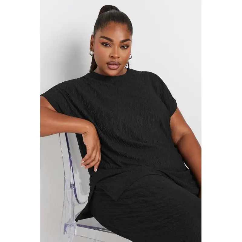 YOURS Curve Black Crinkle Plisse T-Shirt