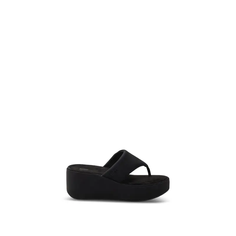 Platfforms Wedge Toe-Post Sandals All Black