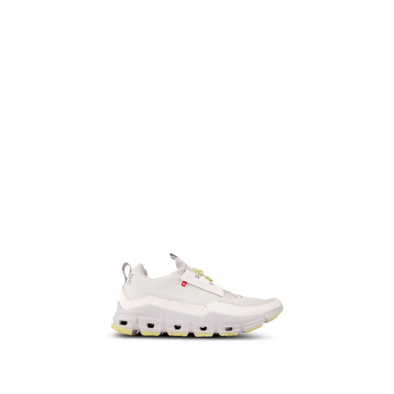 Women's On Cloud Away Trainers White