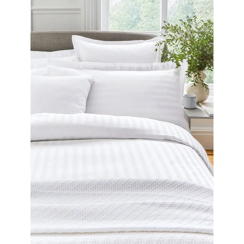 Adan White Double Duvet Cover
